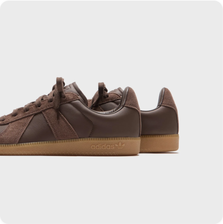 adidas Low-Top Sneakers – Tonal Brown with Gum Sole