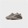 adidas Ribbed Low-Top Sneakers – Taupe with Black Stripes