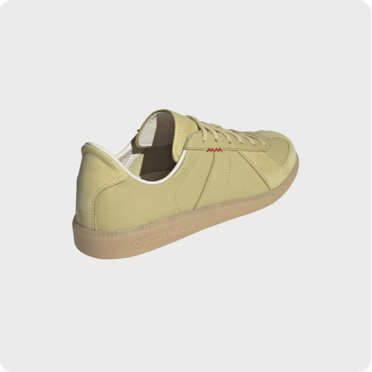 adidas Low-Top Sneakers – Pale Olive with Tonal Laces