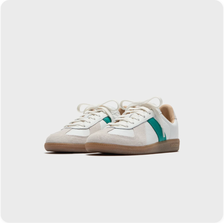 Retro Low-Top Sneakers – White & Cream with Green Accents